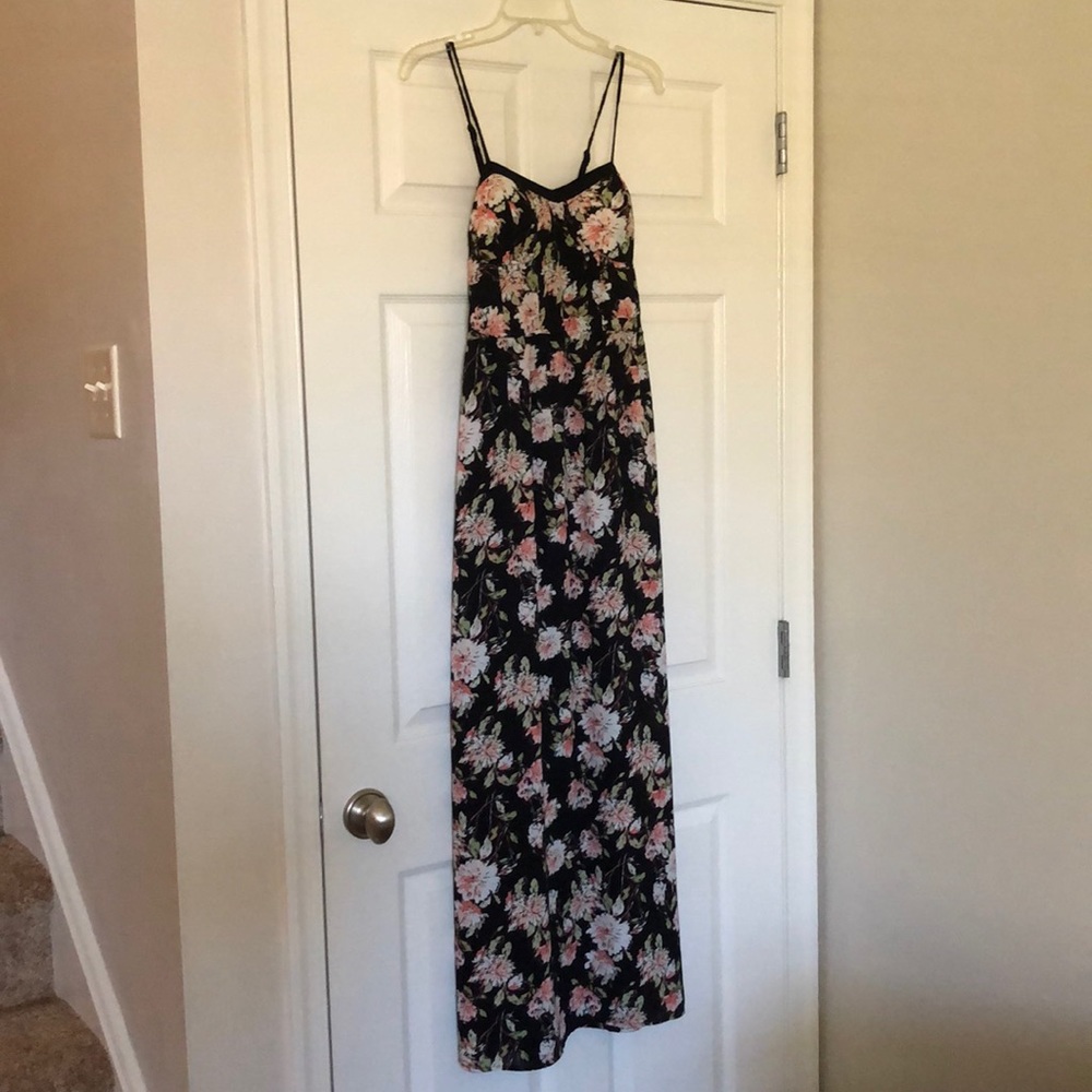 Flowered maxi dress